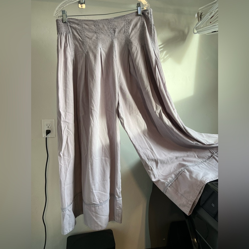 Free People X-Wide Lilac Pants- Size Large